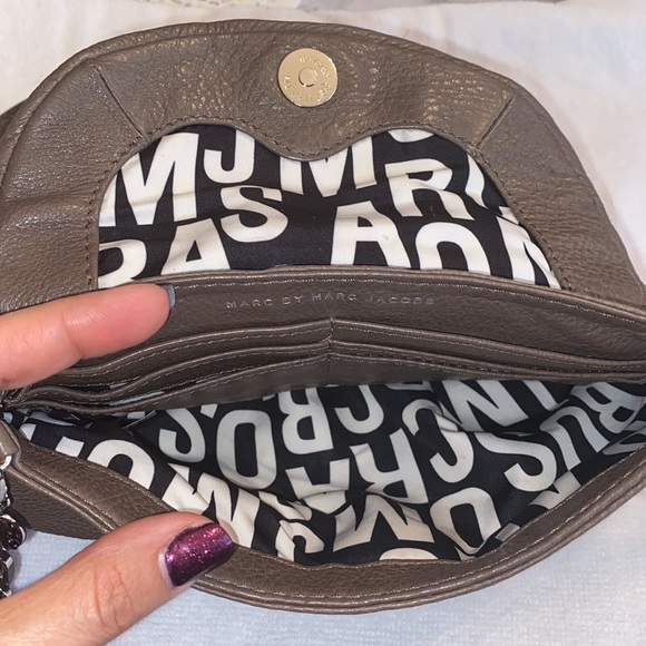 Marc By Marc Jacobs cross body/clutch - Picture 5 of 11